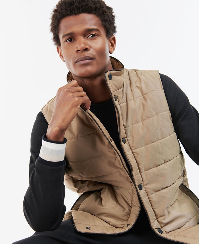 Beige Men's Barbour Farnham Vest | BWOE-16583