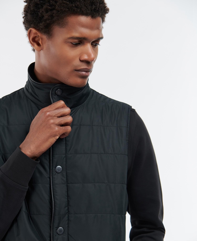 Black Men's Barbour Farnham Vest | OEGT-20861