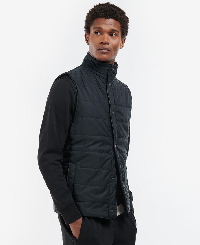 Black Men\'s Barbour Farnham Vest | OEGT-20861