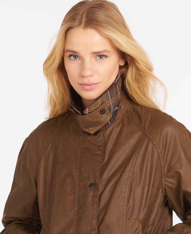 Brown Women's Barbour Beadnell® Waxed Jackets | IEFP-85206