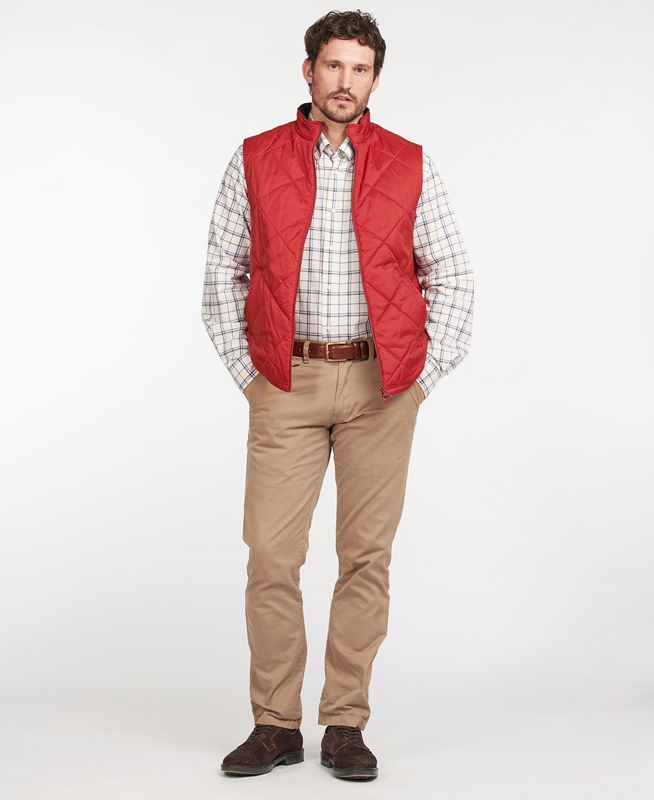 Red Men's Barbour Finn Vest | SBGA-37069