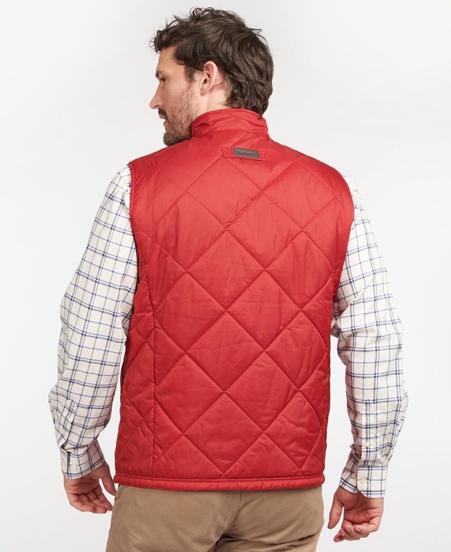 Red Men's Barbour Finn Vest | SBGA-37069